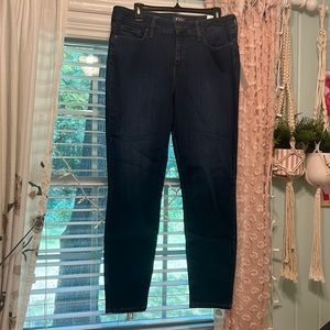 NWT NYDJ size 10 skinny jeans